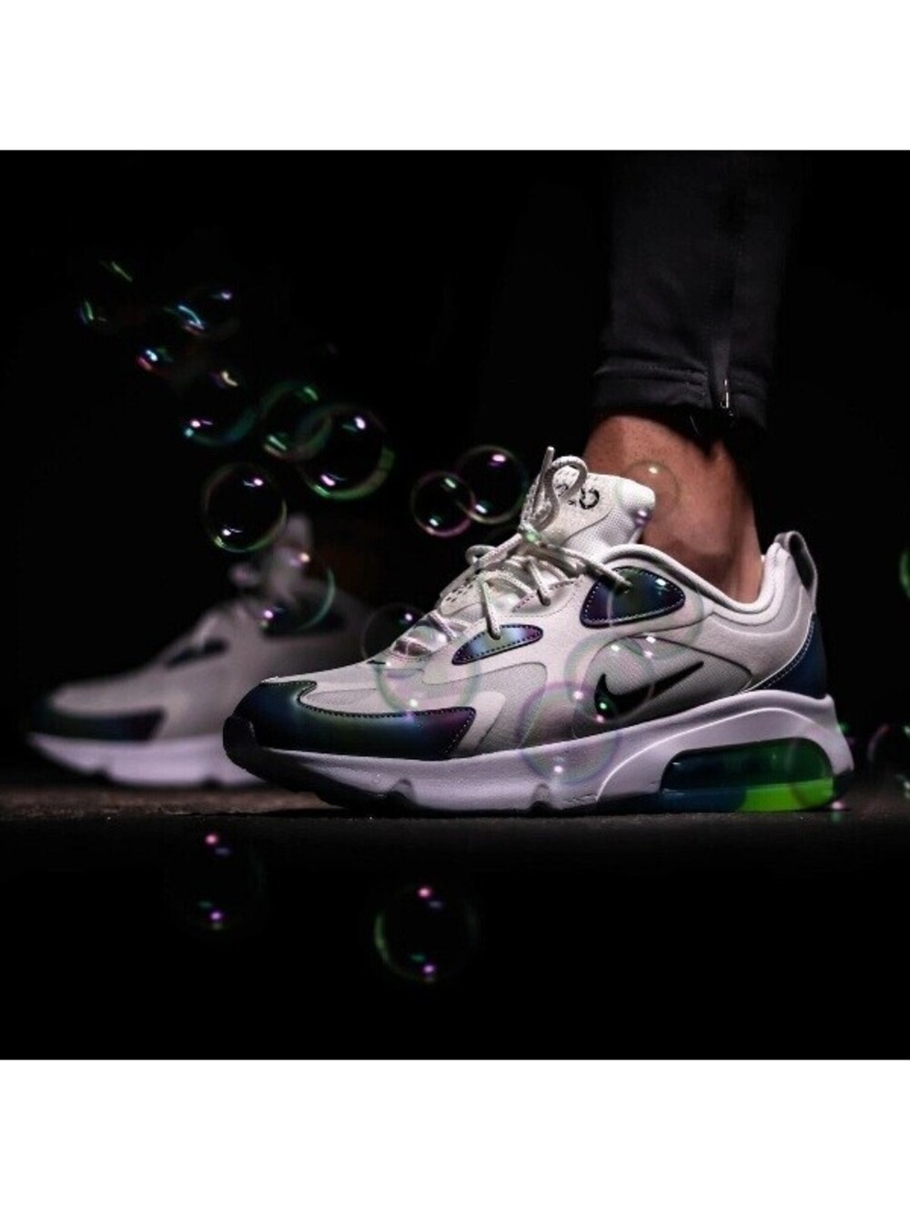 NIKE Air Max 200 20 'Bubbles Pack' Running Training Shoes Mens 10 44 Iridescent - Picture 1 of 15